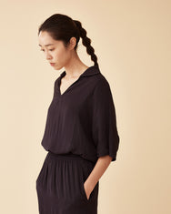 Classic Spread Collar Top / Navy