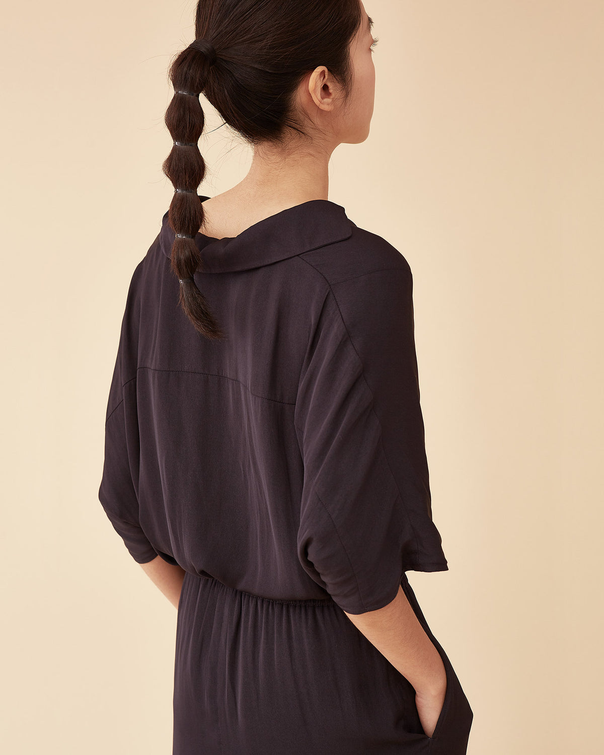 Classic Spread Collar Top / Navy