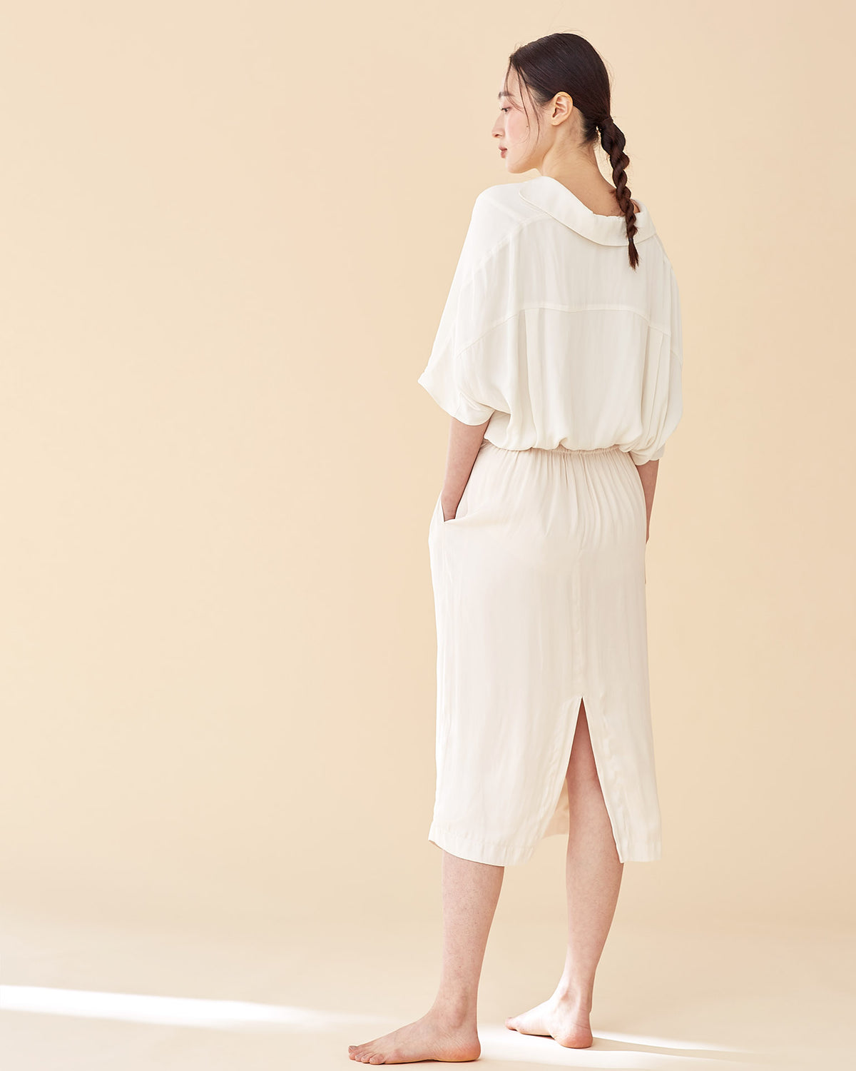Classic Spread Collar Top / Ivory