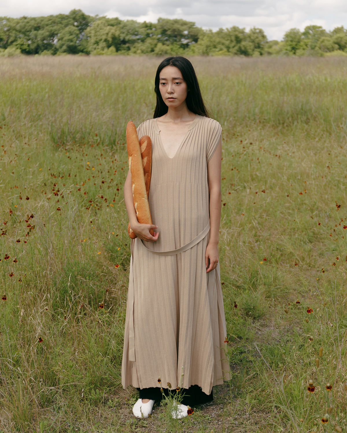 Accordion Pleats Dress / Beige