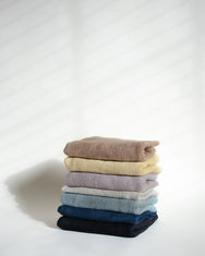 New Four Seasons Sleeveless Top / Modern