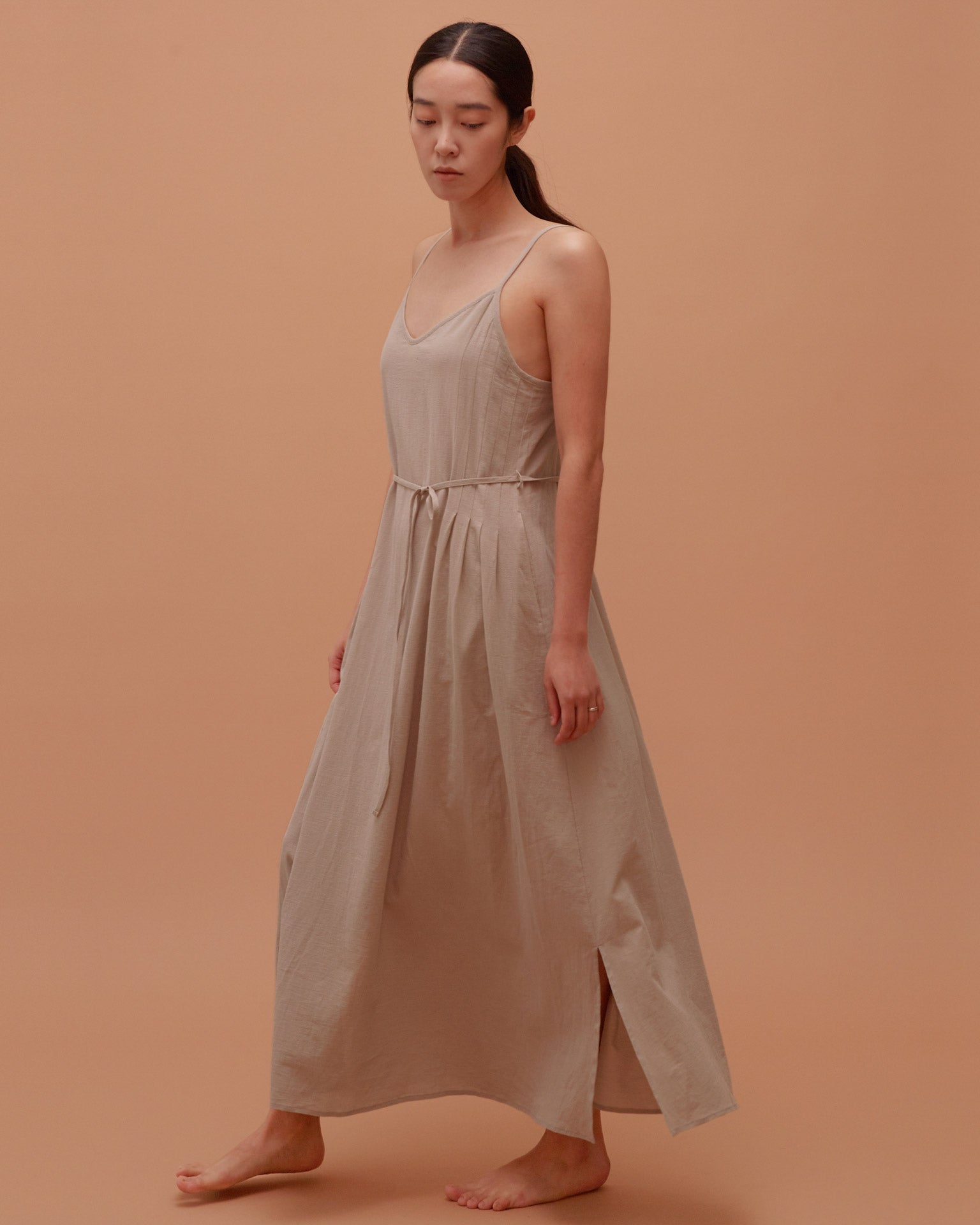 Soft Khaki Pin Tuck Point Dress | APARTMENT/1031